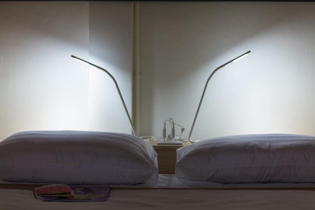Trica Hostel Bangkok Buitenkant foto