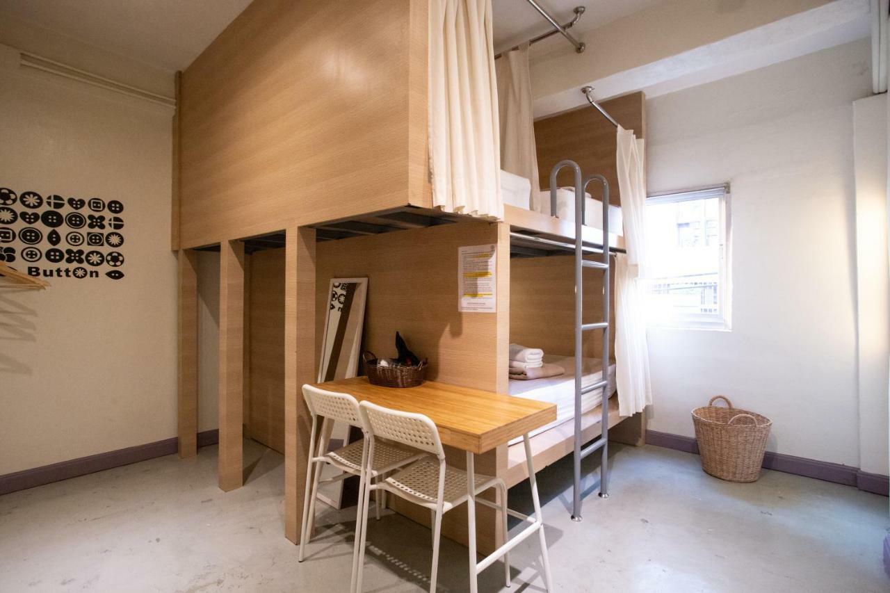 Trica Hostel Bangkok Buitenkant foto